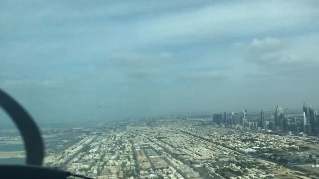 Dubai. The palm. Дубай. Полет на гидроплане над Пальмой смотреть онлайн