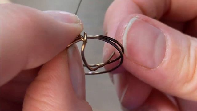 Wire Wrapping Tutorial- Easy Herringbone Weave Wire Beaded Rings- Great For Beginners! смотреть онлайн