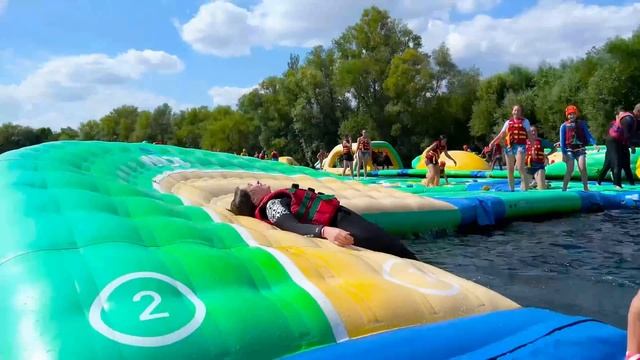 Челлендж на водном лабиринте смотреть онлайн