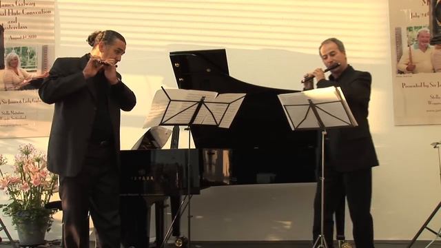 Fluttering Birds for Two Piccolos, Op. 31 by Jean Gennin смотреть онлайн