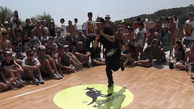 YALTA SUMMER JAM 2014"Face2Face"Exhibition Edition | toprock Fix vs Apache смотреть онлайн