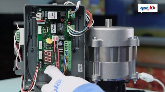 Sliding Gate Operator Tutorial:How to program QUIKO QK-CE220RL4 Control Board for Sliding Gate Moto смотреть онлайн