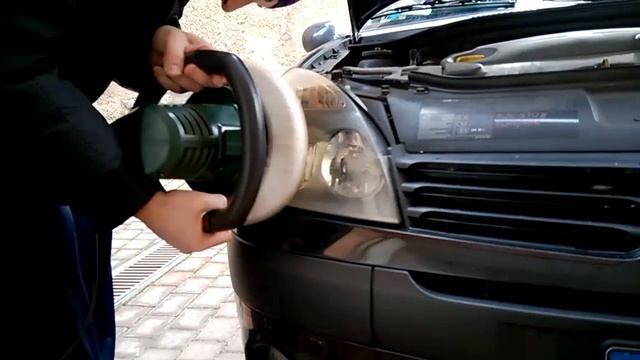 Renault Clio II Headlights Restoration - The Easiest Way!