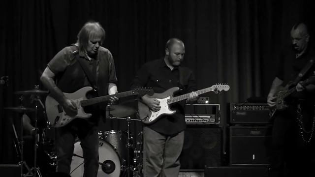 ''WE'RE ALL IN THIS TOGETHER'' - WALTER TROUT BAND @ Beachland Ballroom, April 2019 смотреть онлайн