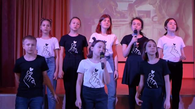 Гимназия РУТ (МИИТ) 5Б - Nous смотреть онлайн