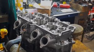 KAWASAKI ZZR 400 сборка блока цилиндров и установка ГБЦ