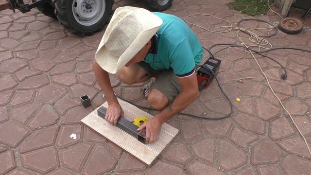 Причіп лісовоз . смотреть онлайн