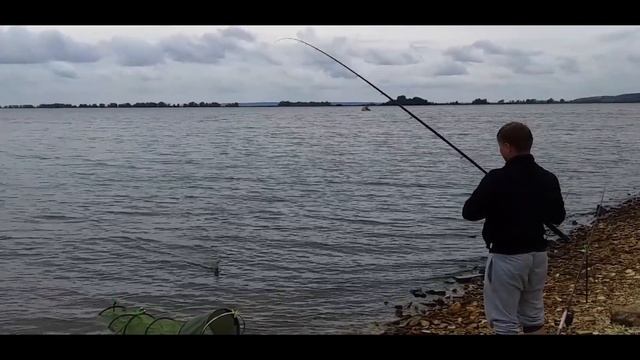 Отдых и рыбалка на Каме, прогулка по горе, жареная картошечка на костре + итоги Конкурса. смотреть онлайн