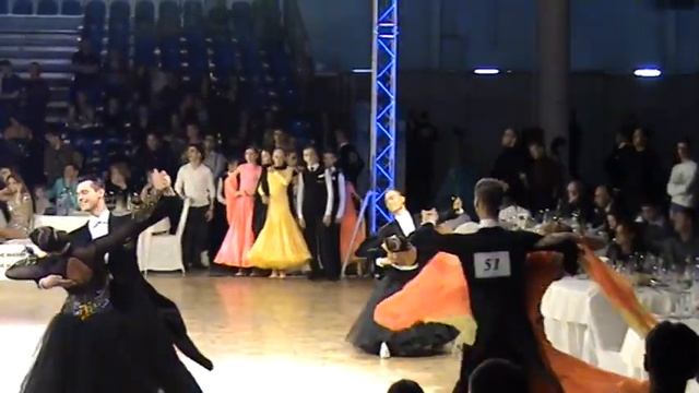 Sergey Golubtsov Anna Kozhuryakina Quick step смотреть онлайн