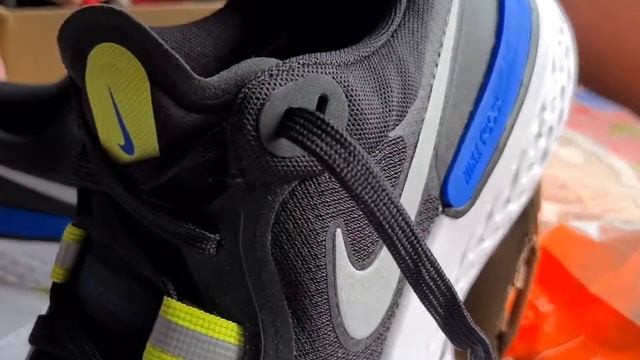 UNBOXING NIKE MILLER RUNNING SHOES | смотреть онлайн