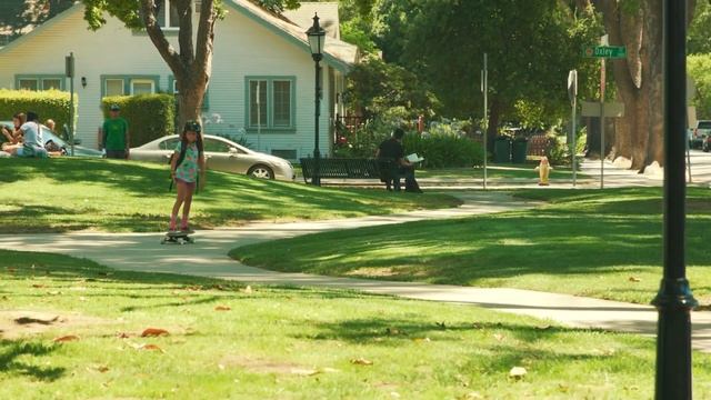 Электрический скетборд RAZOR Cruiser смотреть онлайн