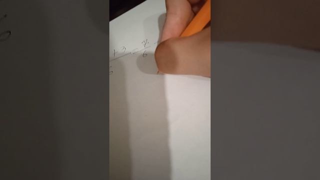 Как складывать дроби с разными и с одинаковыми знаменателями - 5 класс смотреть онлайн
