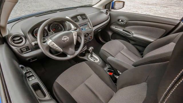 Nissan Versa Sedan 2015 1.6 109 cv смотреть онлайн