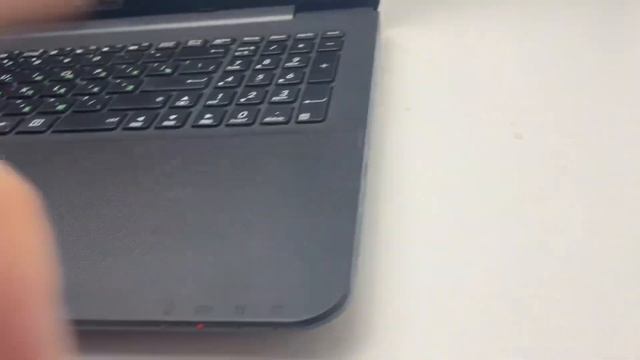 Мощный ноутбук ASUS для офисных задач смотреть онлайн