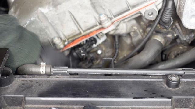 BMW N52 Vanos Solenoid Removal & Replacement смотреть онлайн