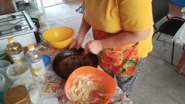 #452ПЕРЕЕЗД НА ЮГ/ЗАЛИВАЮ ЦВЕТНИКИ/ПЕКУ ШАРЛОТКУ смотреть онлайн