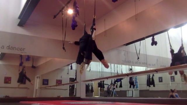 AERIALYOGAPLAY WORKSHOP3 | NH APRIL 2018 | HIGH FLYERS смотреть онлайн