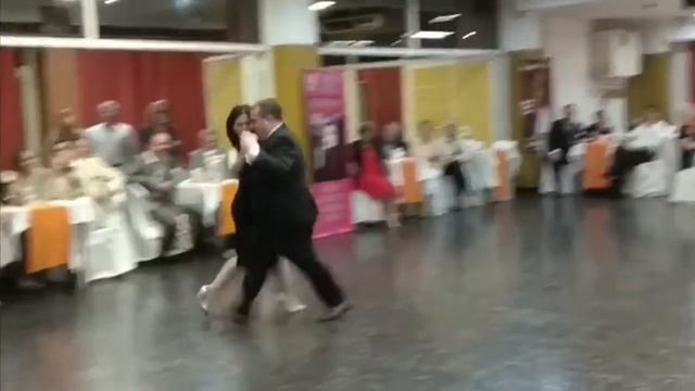 20191229 Hernán Alvarez Prieto y Celia Chen--Milonga Brava смотреть онлайн