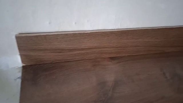 плинтус с ламината смотреть онлайн