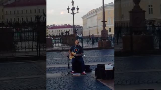 Вхорошое исполнения песни цоя кукушка на дворцовой площяди в питере