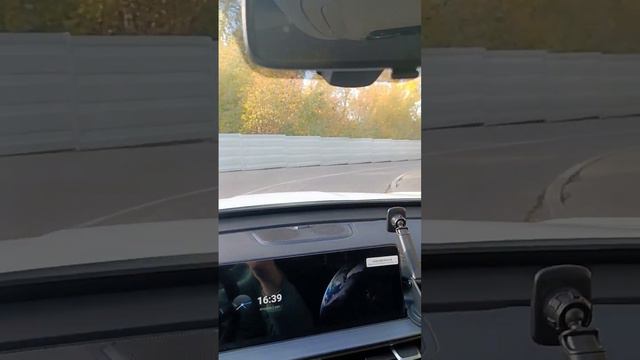 Надо ли платить за женщину на первом свидании?) смотреть онлайн