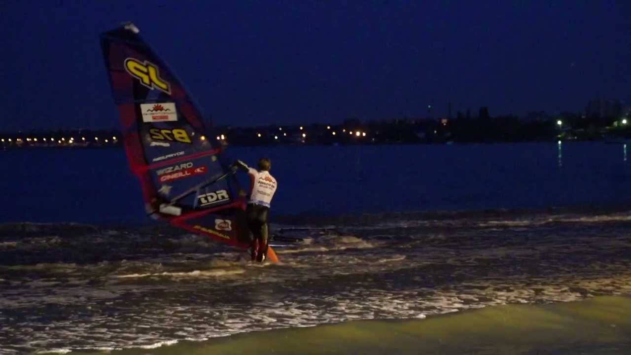 EFPT Aqualeto CUP: Night tow-in show Европейский фристайл про тур по виндсерфингу смотреть онлайн
