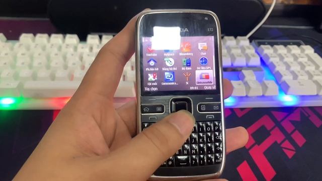 Nokia e72 giá siêu sốc!!!! смотреть онлайн