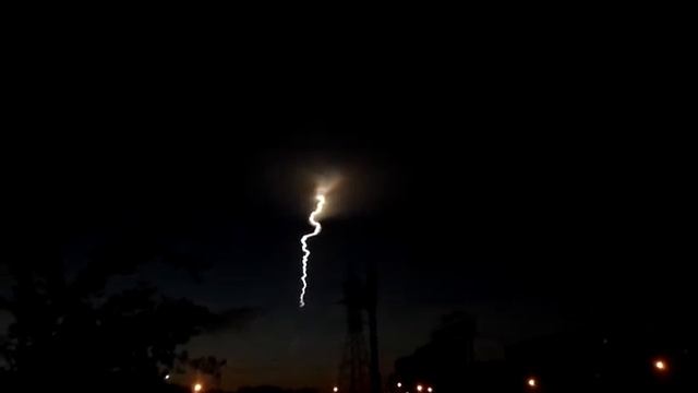 Запуск ракеты в Астрахани 20.05.2014г. смотреть онлайн