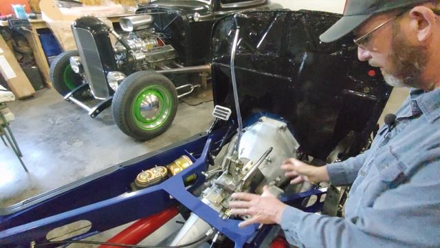1932 FORD PICKUP CHASSIS FINAL ASSEMBLY смотреть онлайн