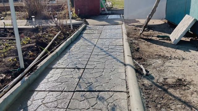 #22 БЕЗОПАСНОСТЬ НА ДАЧЕ! ЛУЧШАЯ КАМЕРА XIAOMI! Делаю дорожку и копаю выгребную яму. смотреть онлайн