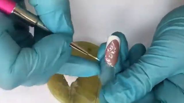 Гель краски Kodi Professional - прорисовка френча, техника "Вензеля" смотреть онлайн