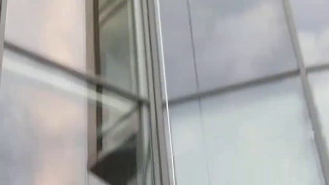 Ален Робер лезет на "Высоцкий" - 1 смотреть онлайн