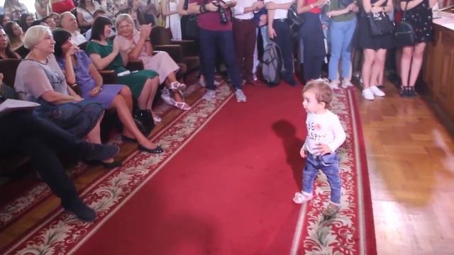 ВРЕДИНА ЛАЙФ | ОБЗОР ВЛОГОВ | КАК МЕНЯЛАСЬ АЛИСА смотреть онлайн