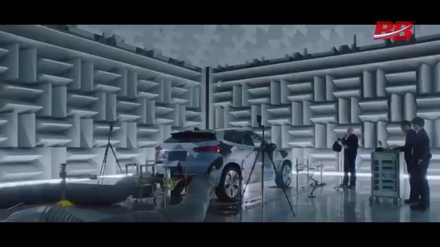 СЕРИЙНЫЙ Новый Москвич 3 под КРЫШЕЙ КАМАЗ! РЕНО - давай, до свидания! смотреть онлайн