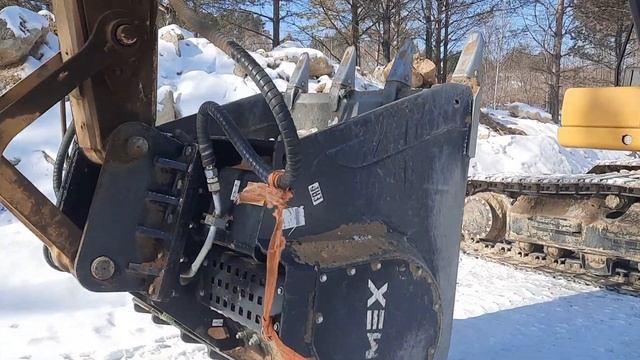 Клык на экскаватор скальный ковш или фреза для мерзлого грунта смотреть онлайн