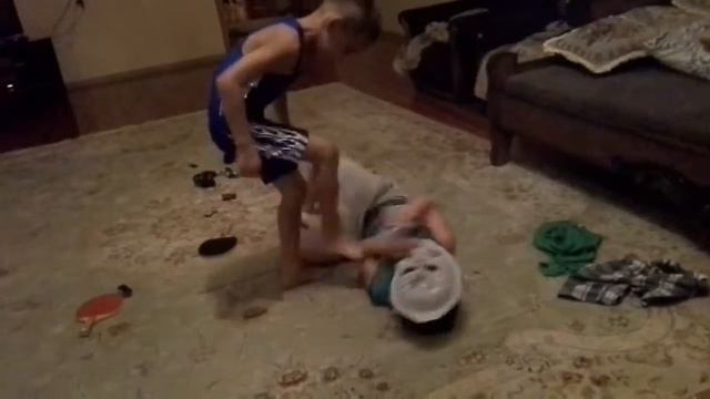 Сильный борец и страшный смерть смотреть онлайн
