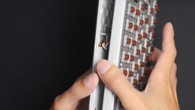 Logitech MX Mechanical MINI for Mac Keyboard - Teardown смотреть онлайн