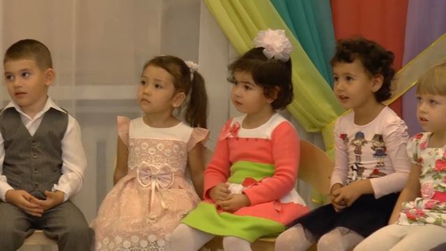 Утренник в детском саду Золотая Осень 2017 Пчелки смотреть онлайн