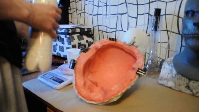 как сделать маску череп Раута смотреть онлайн