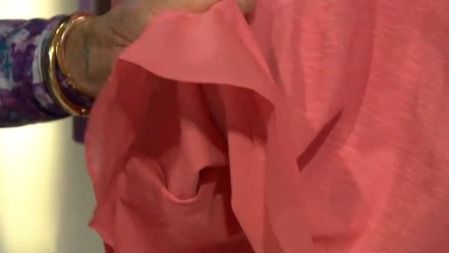 LOGO by Lori Goldstein Flocked Slub Knit Top with Trim Detail with Amy Stran смотреть онлайн