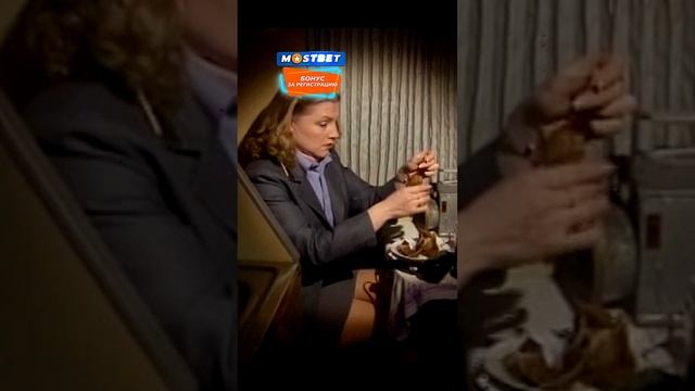 Проводница сушит пакетики для чая ? #6кадров #смех #юмор