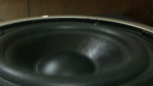 Microlab TMN3 Bass Test смотреть онлайн