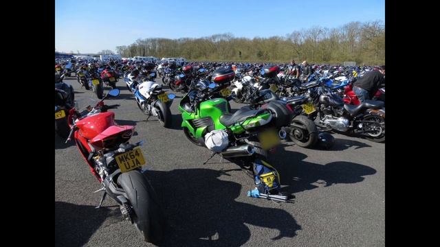 2009 Kawasaki ZZR 1400 ABS Walkaround