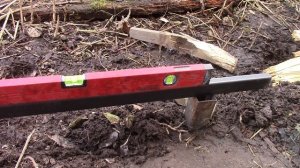 Простейший способ установки забора из профлиста.