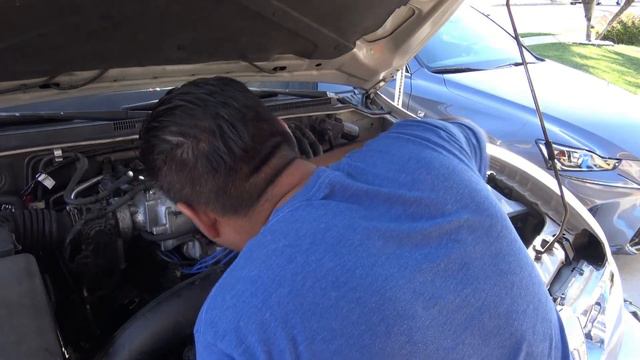 Video #18 2004 Mitsubishi Montero Timing Belt Installation смотреть онлайн