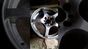 Смывка краски с диска эффективное средство.