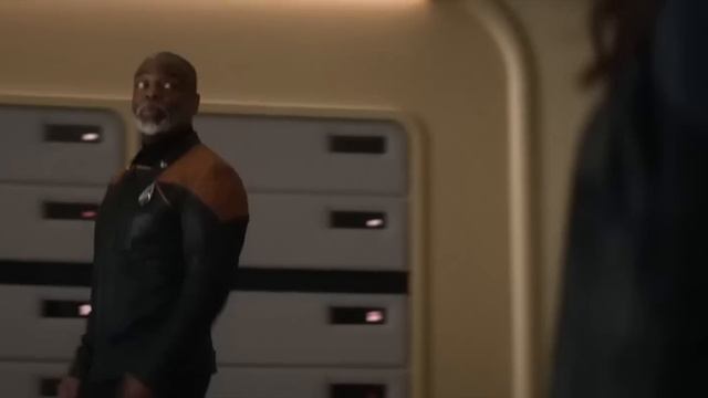 'Engage!' The Enterprise NCC-1701-D returns with her (old) crew смотреть онлайн