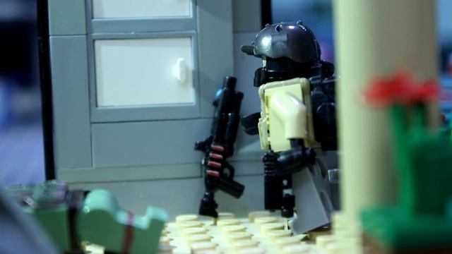 The Breach | Lego Warzone смотреть онлайн