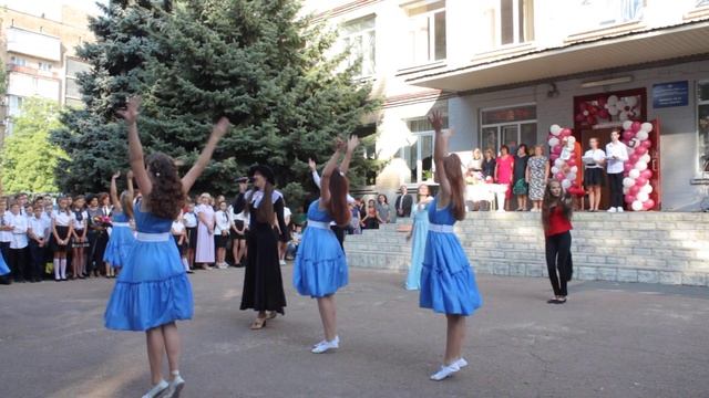 Мэри Поппинс | Первый звонок смотреть онлайн