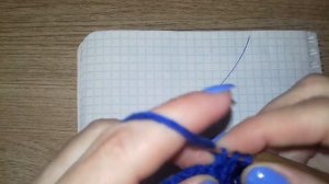 ВЫВЯЗЫВАЕМ ГОРЛОВИНУ НА ПОЛОЧКЕ КРЮЧКОМ.